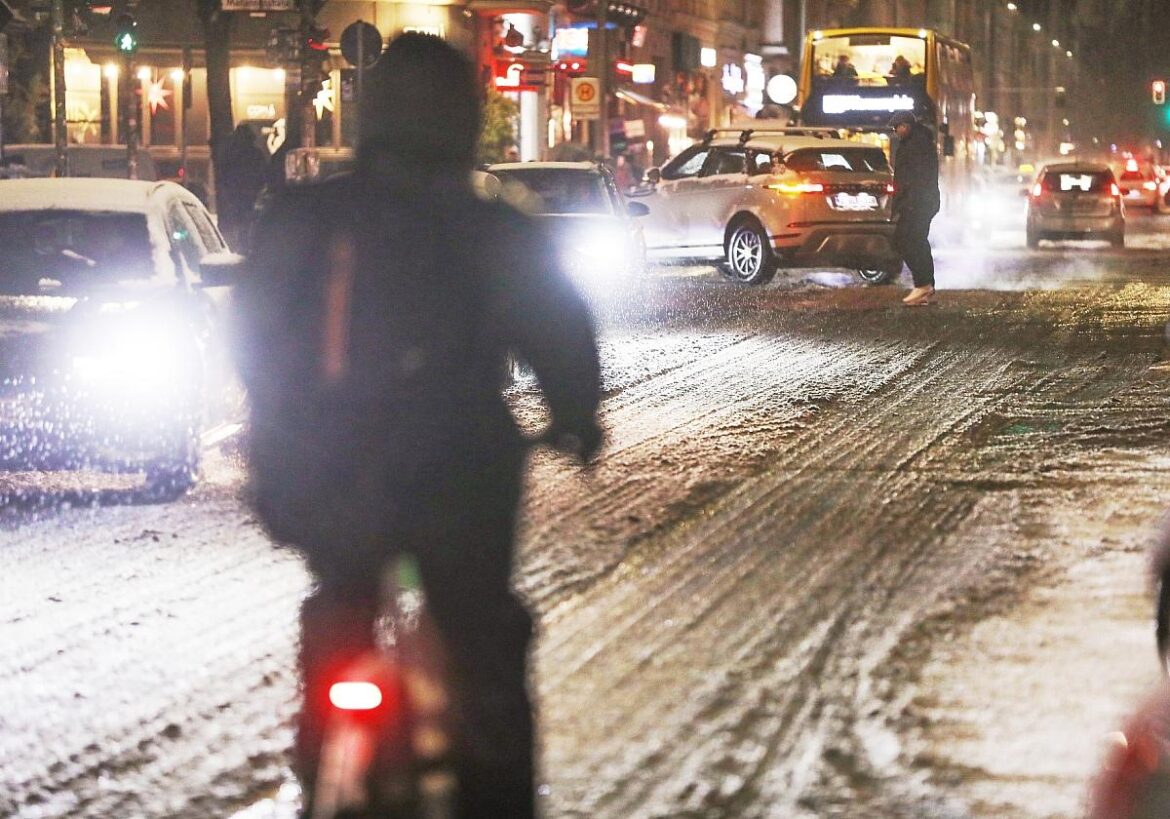 Straßenverkehr unter