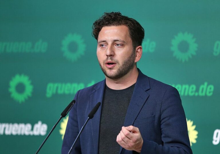 Felix Banaszak