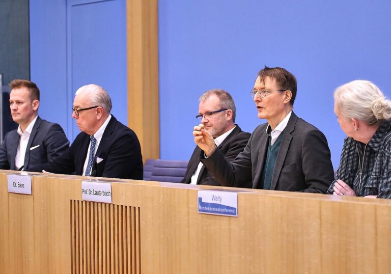 Pressekonferenz zum