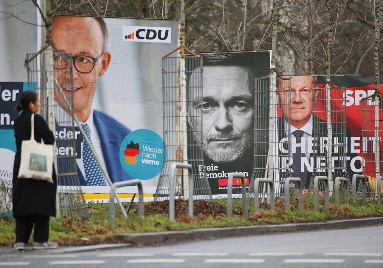 Wahlplakate mit