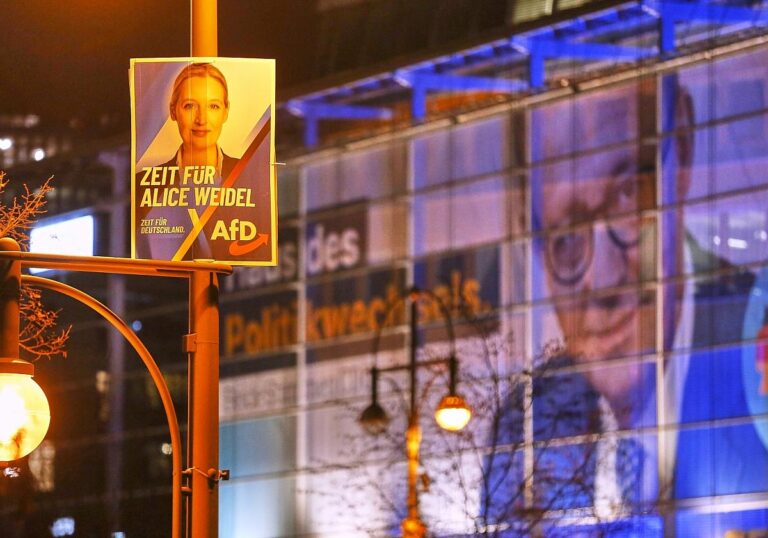 AfD-Werbung vor
