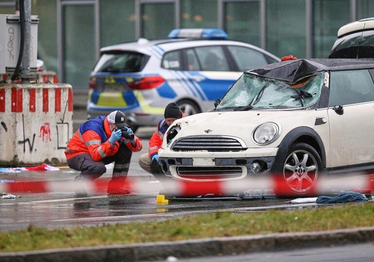 Auto fährt