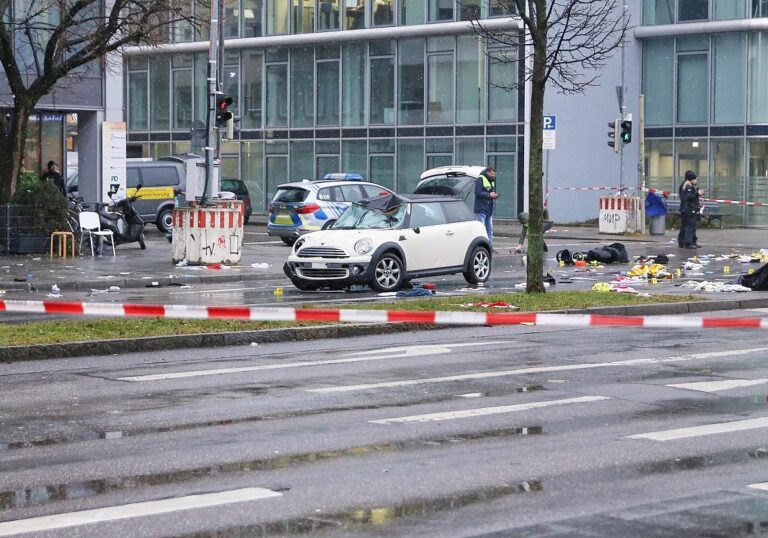 Auto fährt