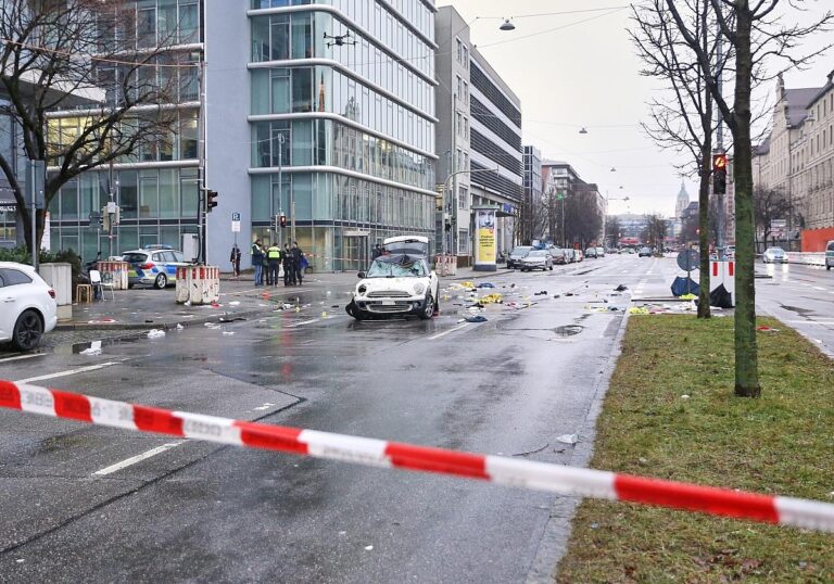 Auto fährt