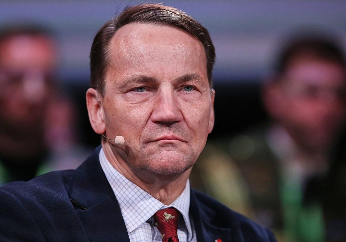 Radoslaw Sikorski