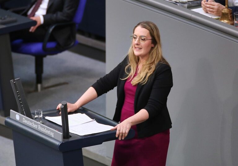 Katharina Dröge