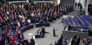 Konstituierende Sitzung