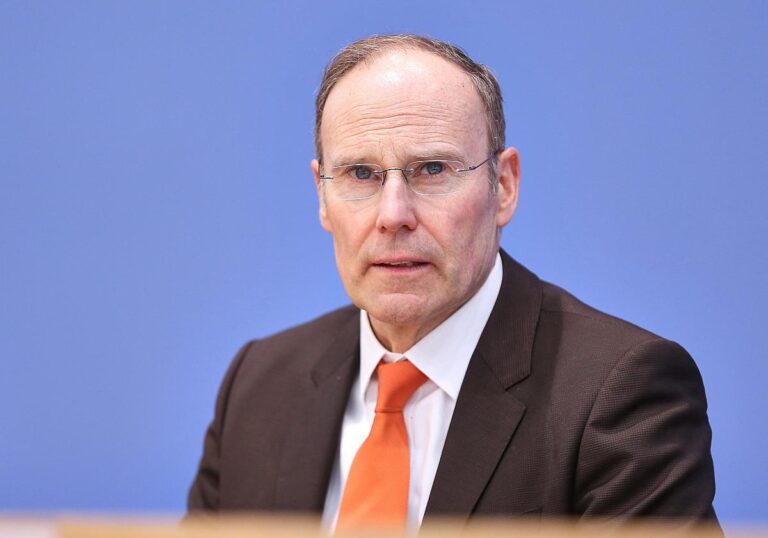 Hagen Lesch