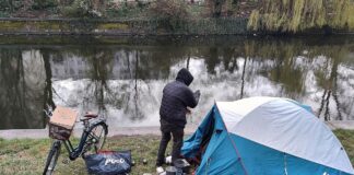 Obdachlose kampieren
