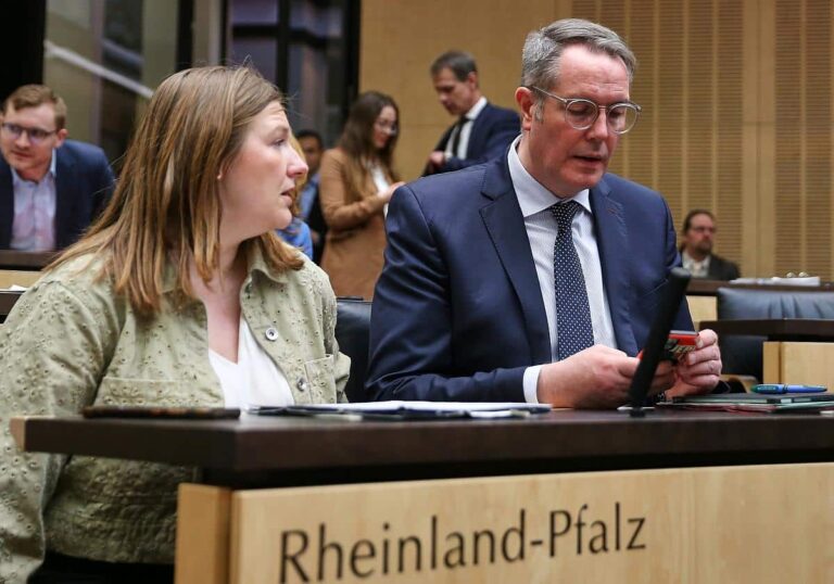 Katharina Binz