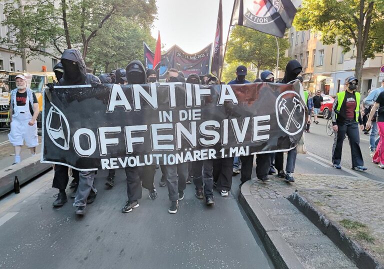 Revolutionäre 1.-Mai-Demo