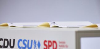 Unterzeichnung Koalitionsvertrag