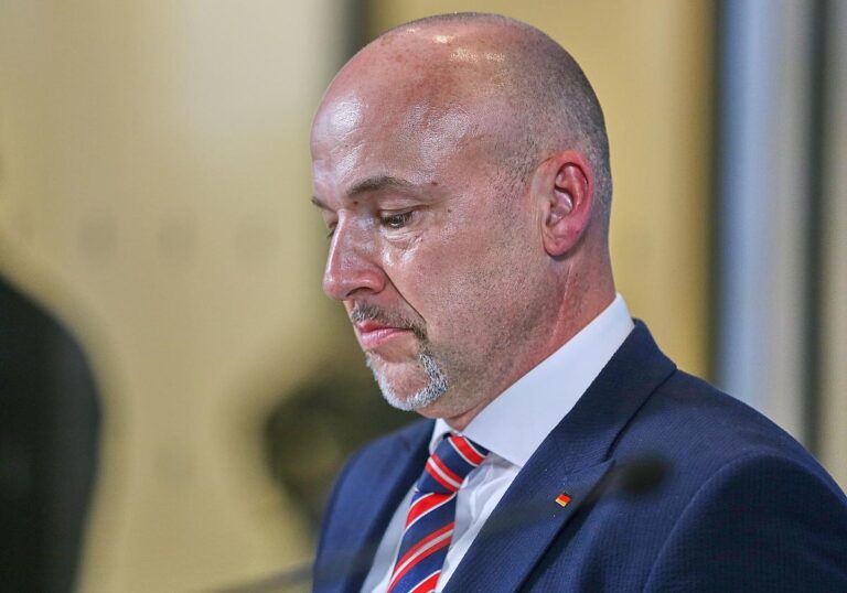 Alexander Hoffmann