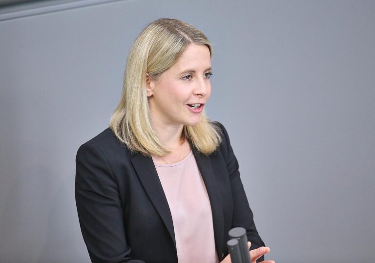Verena Hubertz