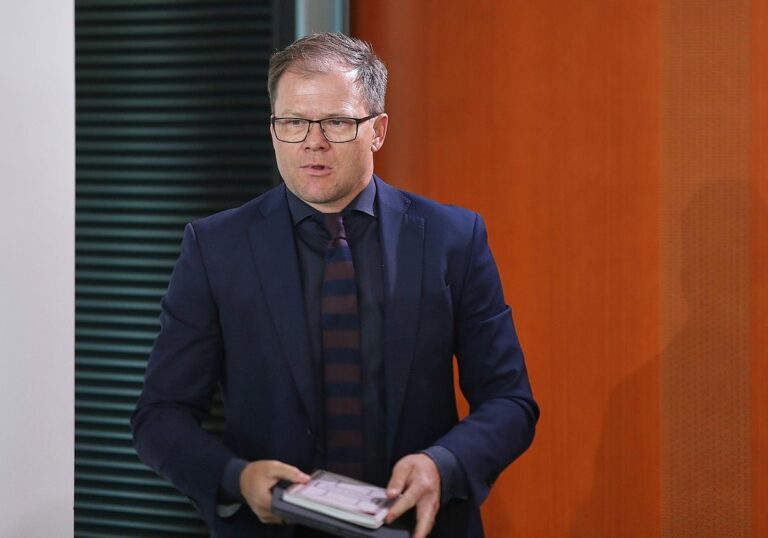 Carsten Schneider