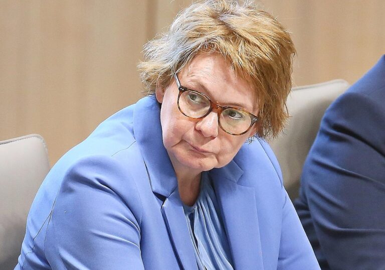 Daniela Behrens