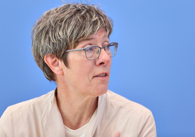 Annegret Kramp-Karrenbauer