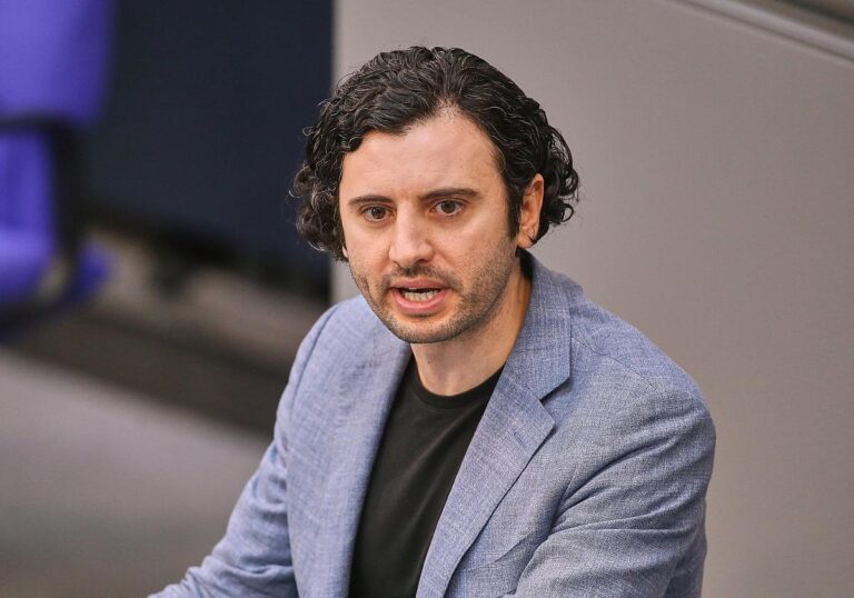 Hakan Demir