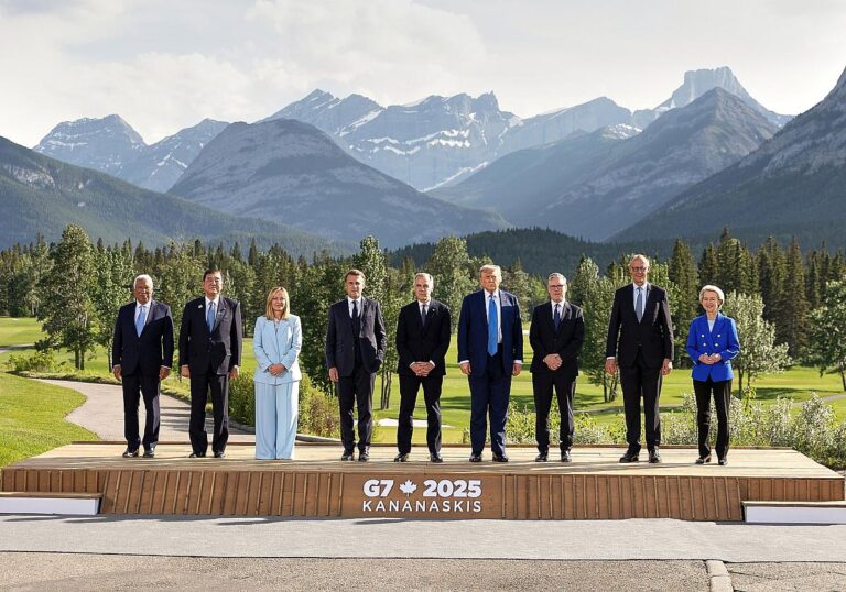 G7-Familienfoto am