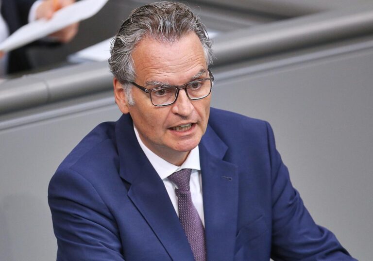 Günter Krings