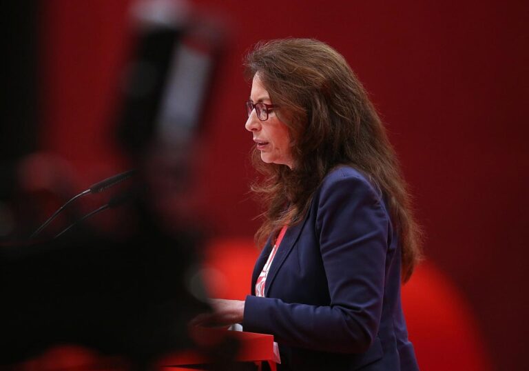 Yasmin Fahimi