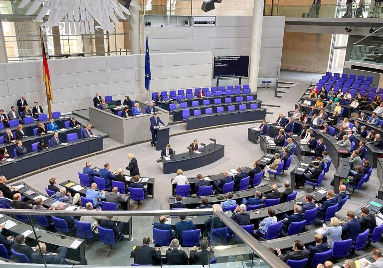 Bundestagssitzung (Archiv)