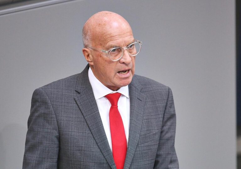 Rüdiger Lucassen
