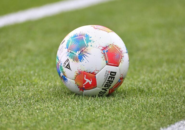 Fußball (Archiv)