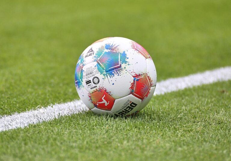 Fußball (Archiv)