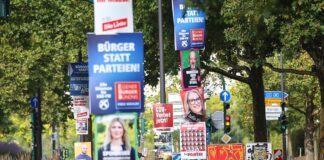 Wahlplakate zur