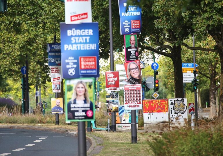 Wahlplakate zur