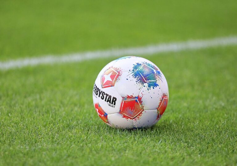 Fußball (Archiv)