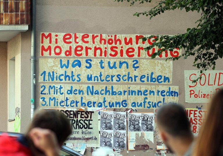 Fassadenbeschriftung gegen
