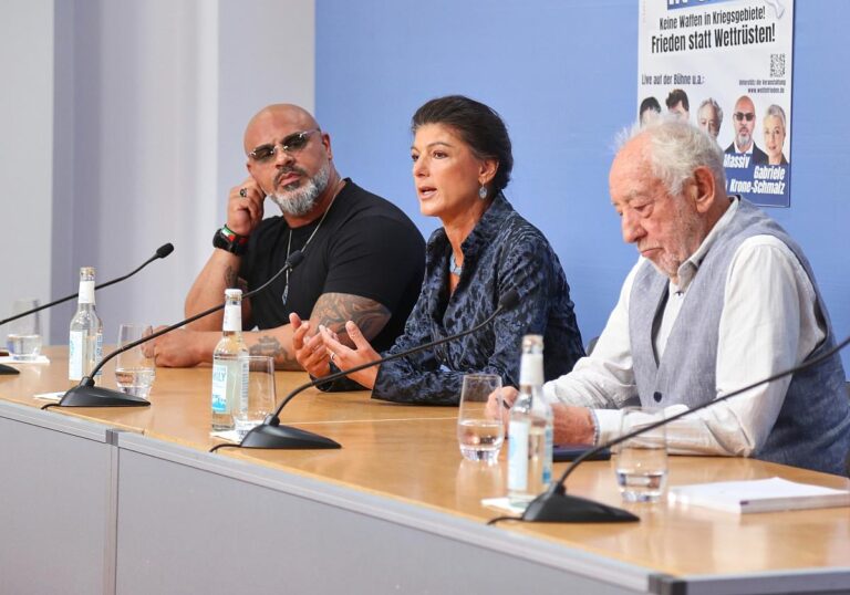 Massiv, Wagenknecht,