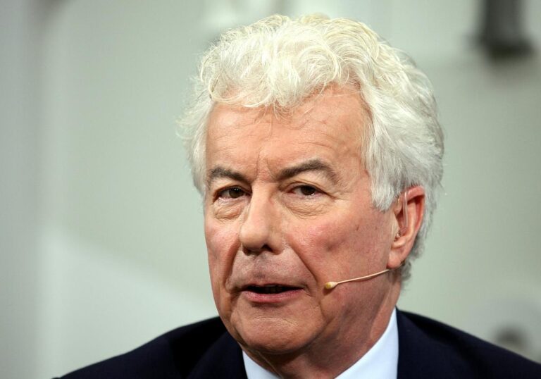 Ken Follett