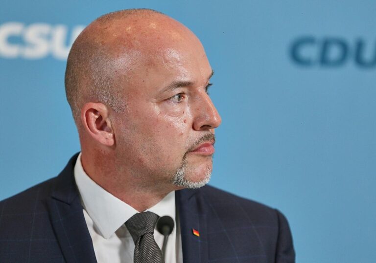 Alexander Hoffmann