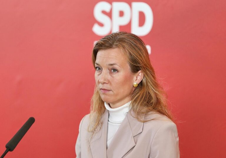 Siemtje Möller