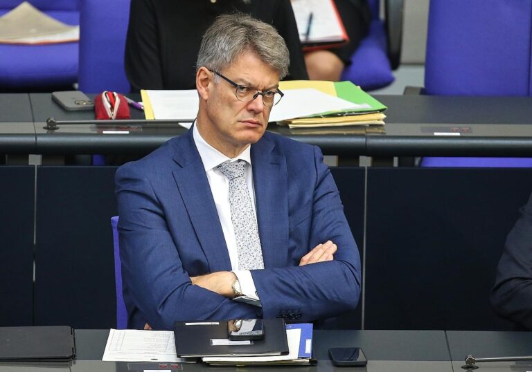Patrick Schnieder