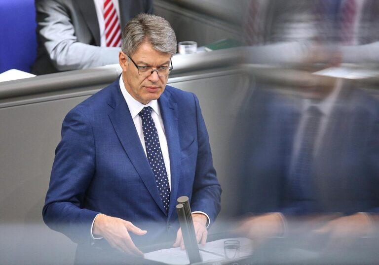 Patrick Schnieder