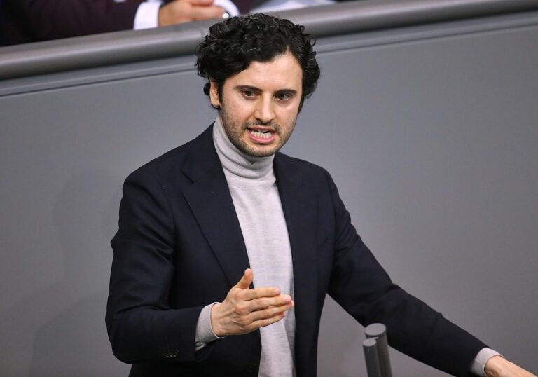 Hakan Demir