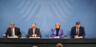 Pressekonferenz nach