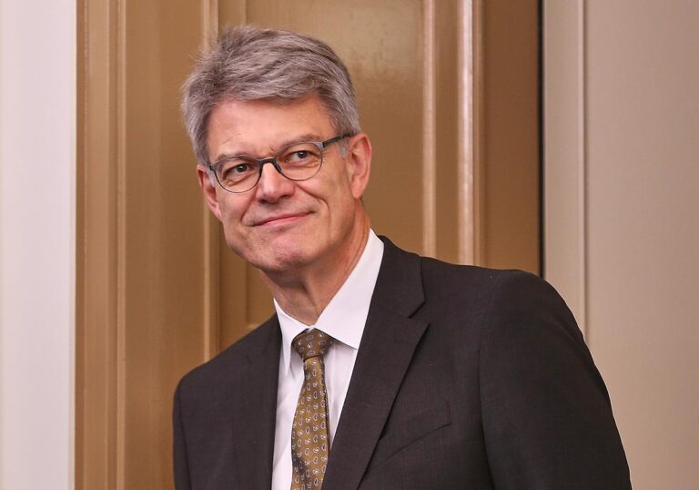 Patrick Schnieder