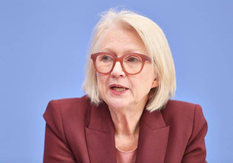 Monika Schnitzer