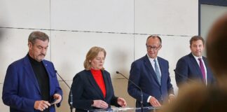 Pressekonferenz nach