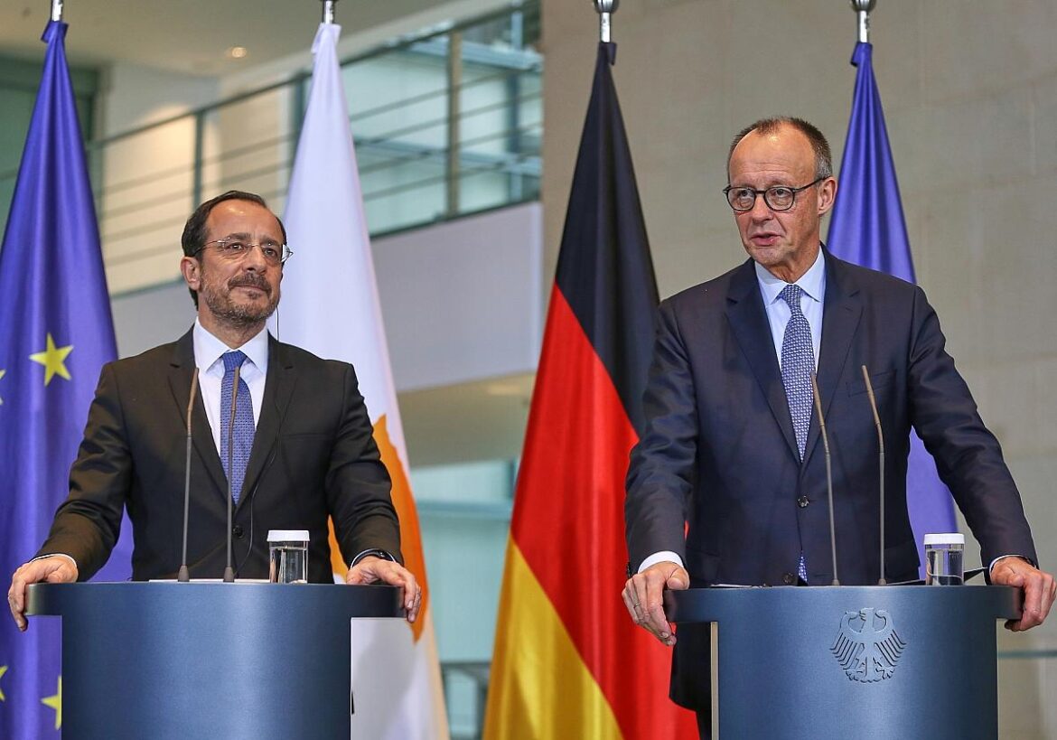 Nikos Christodoulides