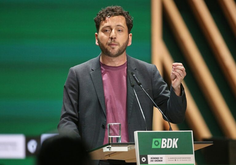 Felix Banaszak