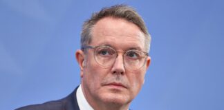 Alexander Schweitzer