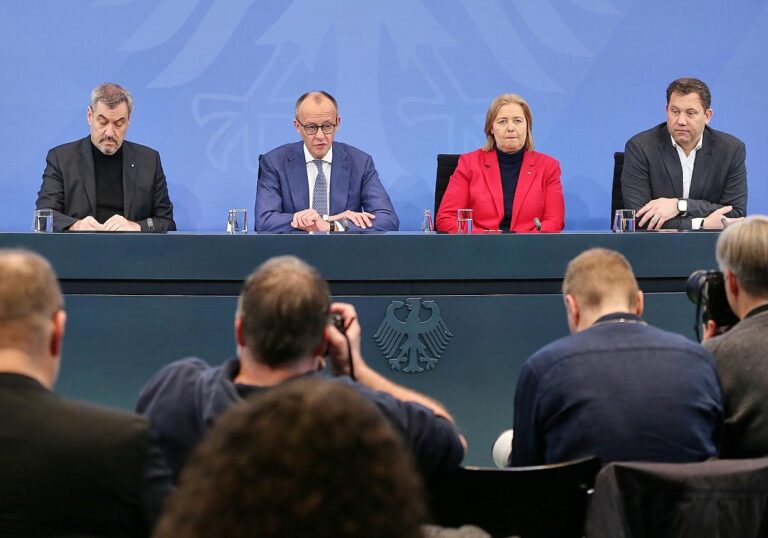 Pressekonferenz nach
