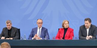 Pressekonferenz nach