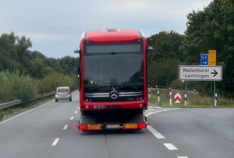 Ankunft der neuen eCitaro-Solobusse in Osnabrück